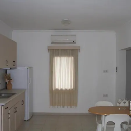 Mimosa Apartment